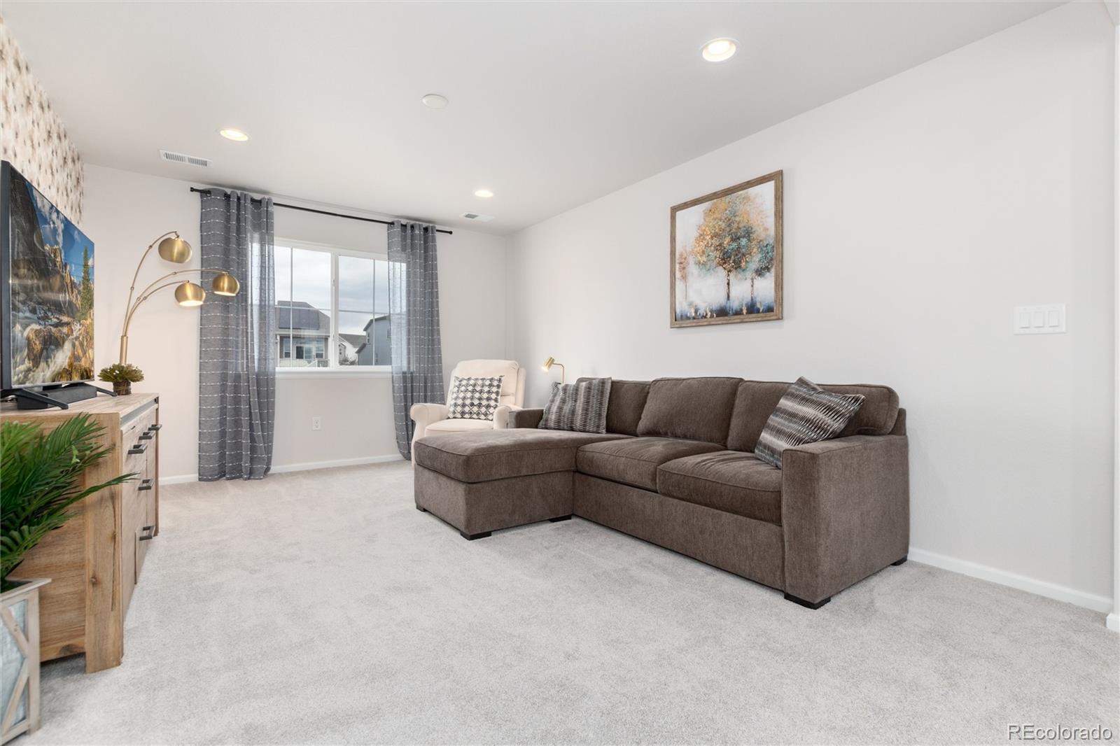 MLS Image #16 for 27425 e roxbury place,aurora, Colorado