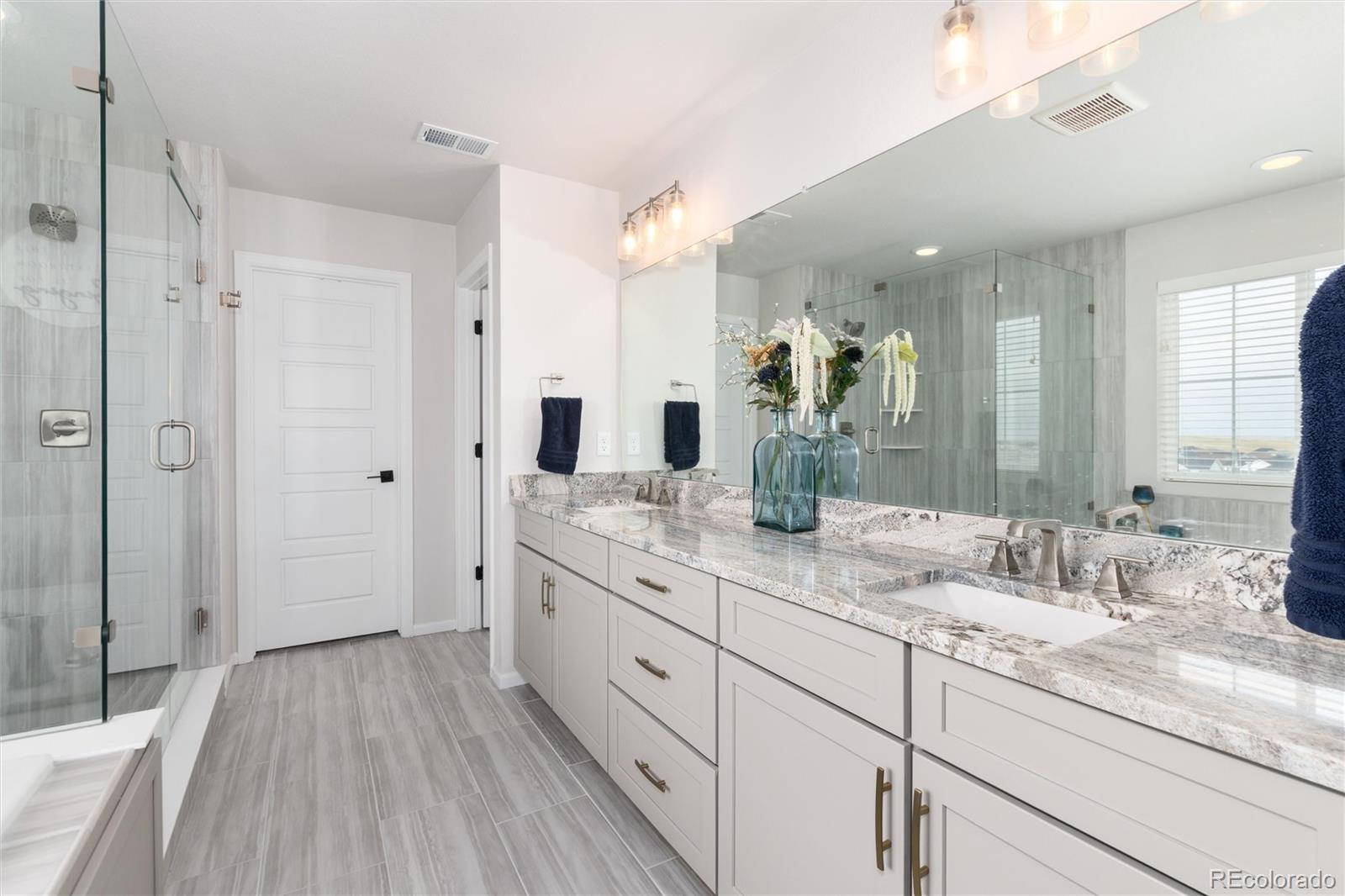 MLS Image #20 for 27425 e roxbury place,aurora, Colorado