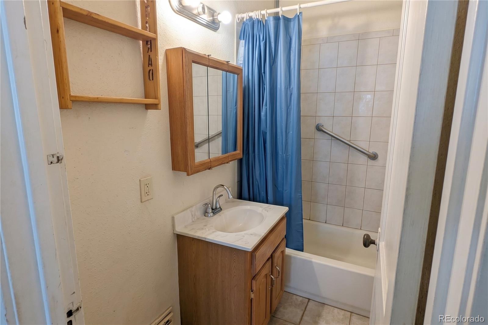 MLS Image #7 for 37 e 4th avenue,longmont, Colorado
