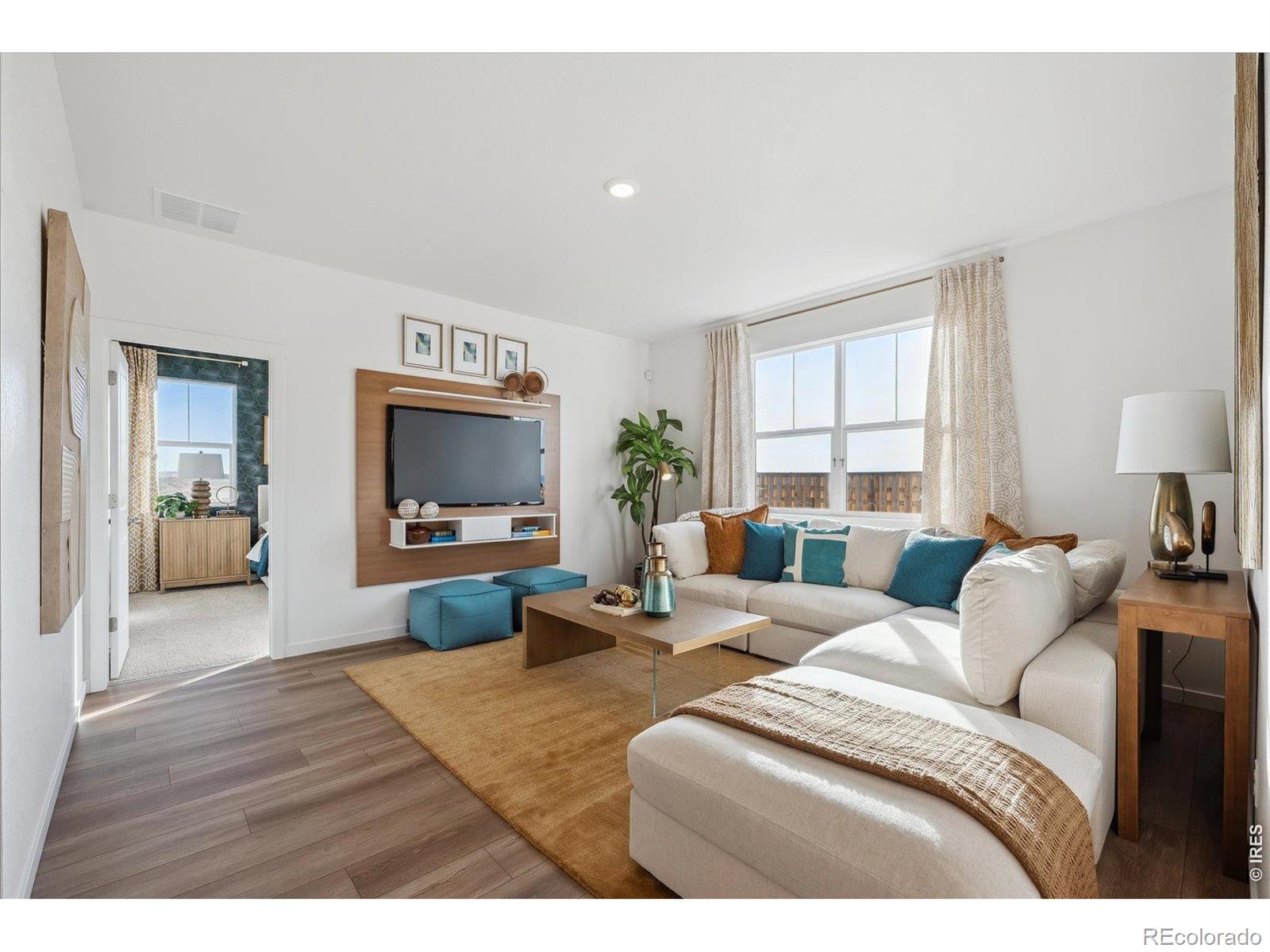 MLS Image #14 for 13964  garnet drive,mead, Colorado