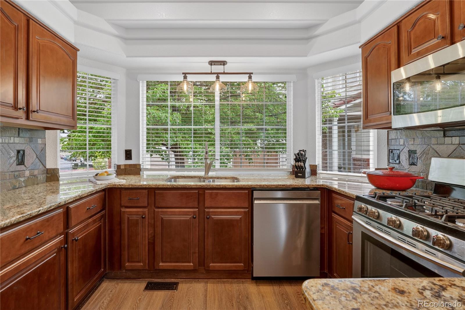MLS Image #5 for 1425  laurenwood way,highlands ranch, Colorado