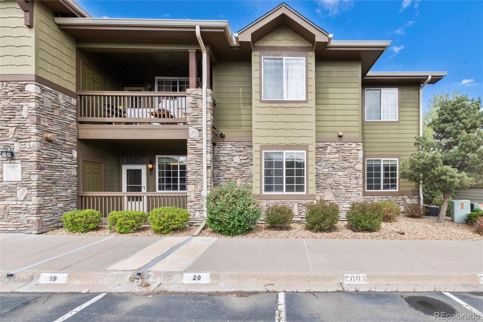 MLS Image #1 for 8043  lee drive,arvada, Colorado
