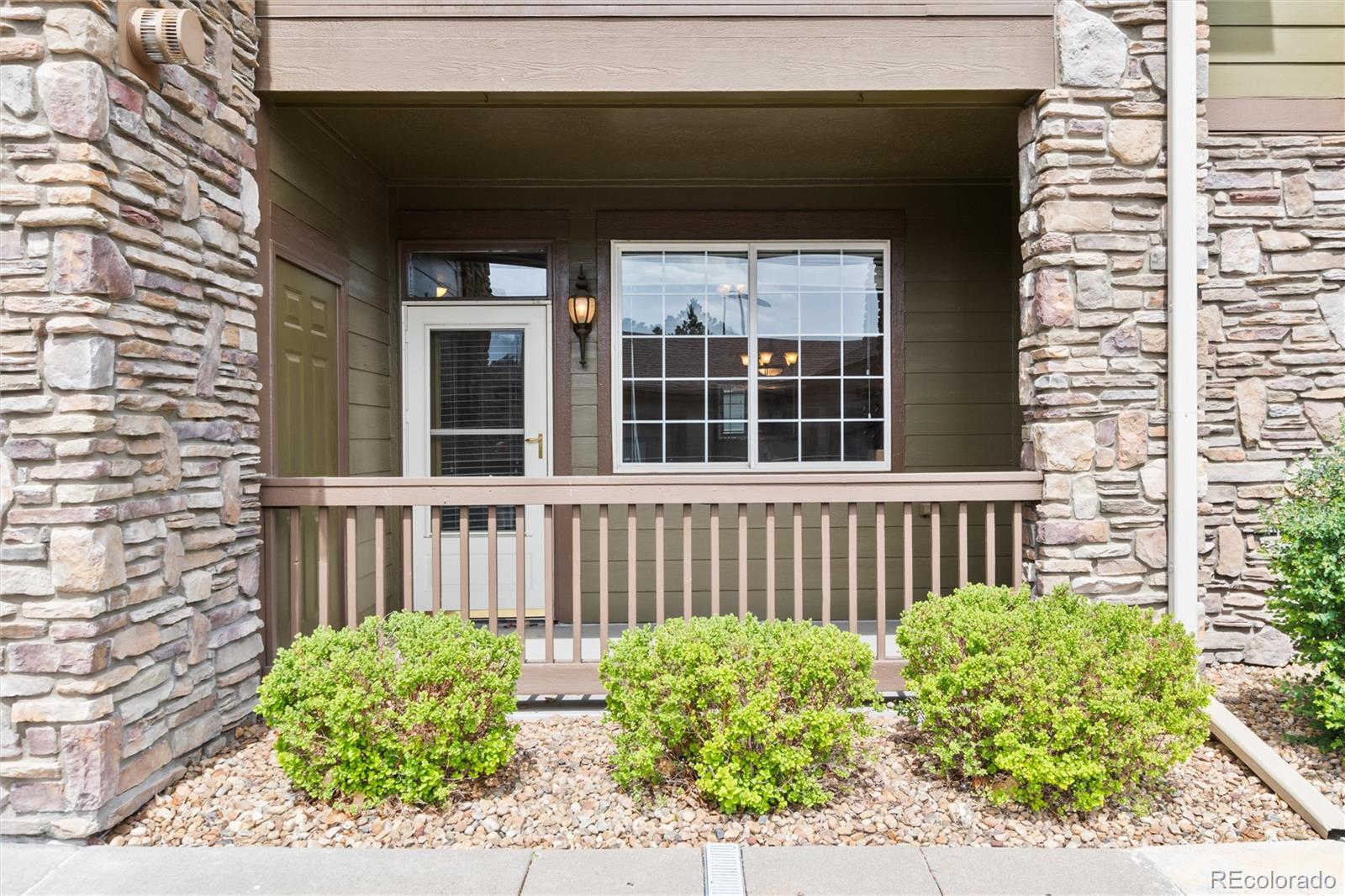 MLS Image #3 for 8043  lee drive,arvada, Colorado