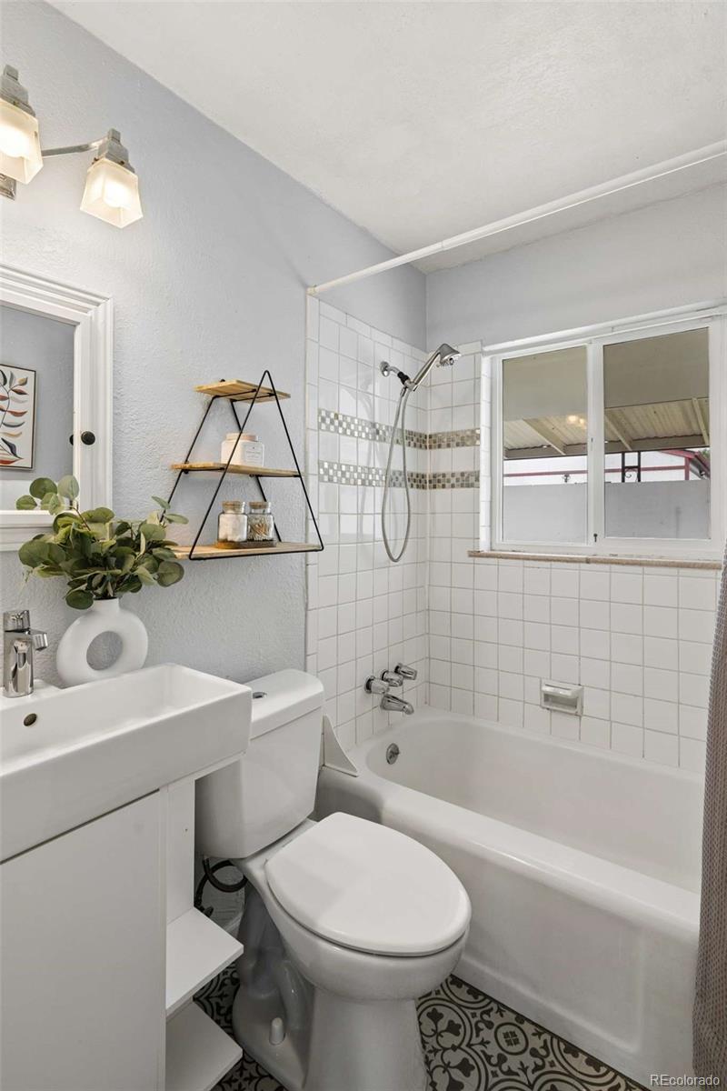 MLS Image #24 for 556 s canosa court,denver, Colorado