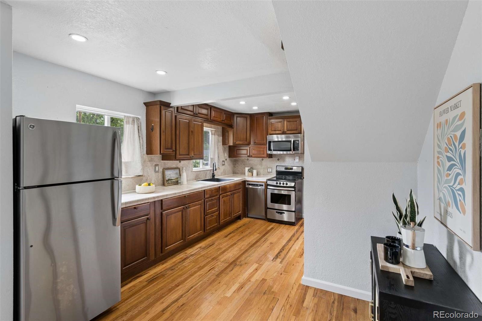 MLS Image #8 for 556 s canosa court,denver, Colorado