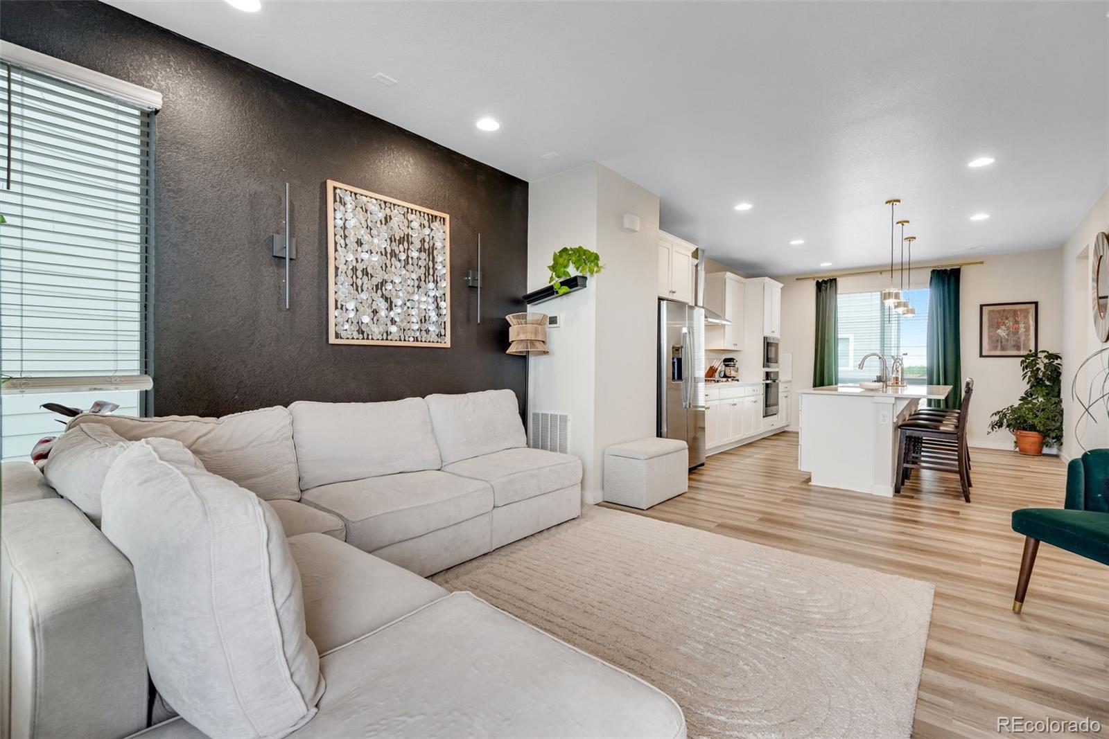 MLS Image #13 for 12370  farmview street,thornton, Colorado