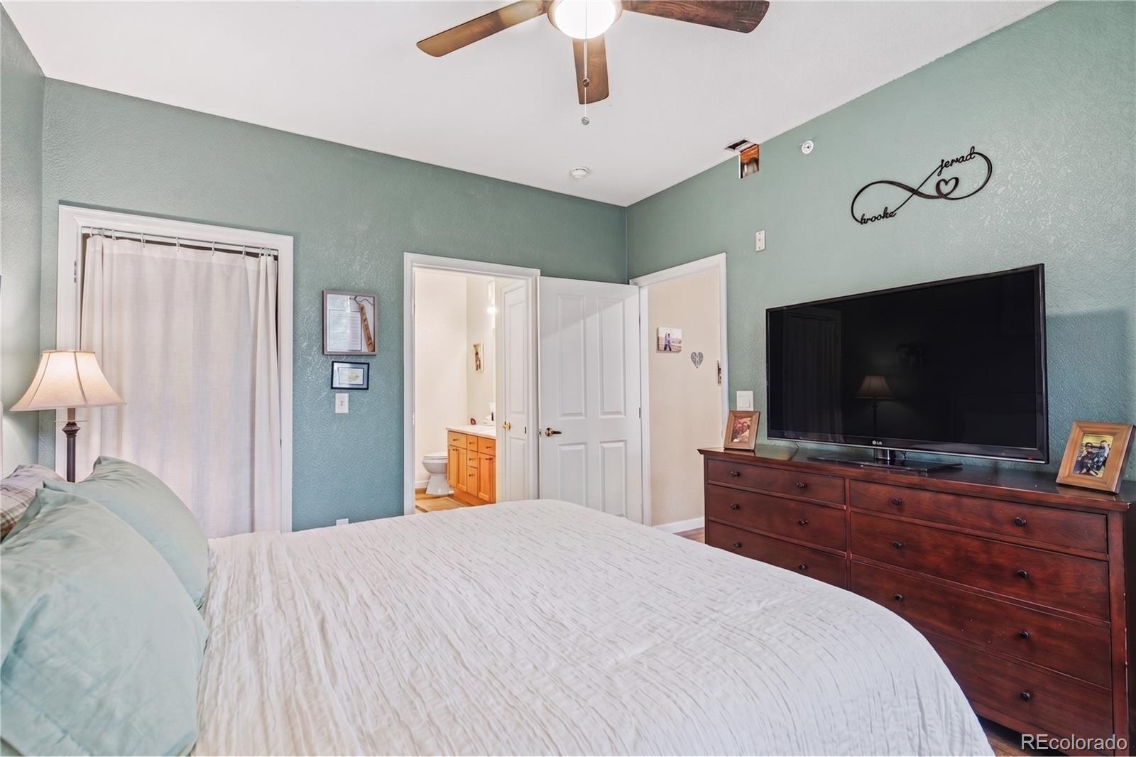 MLS Image #10 for 8457 s hoyt way 204,littleton, Colorado
