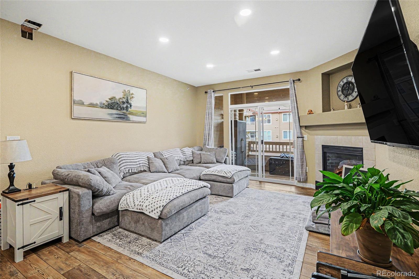 MLS Image #4 for 8457 s hoyt way 204,littleton, Colorado