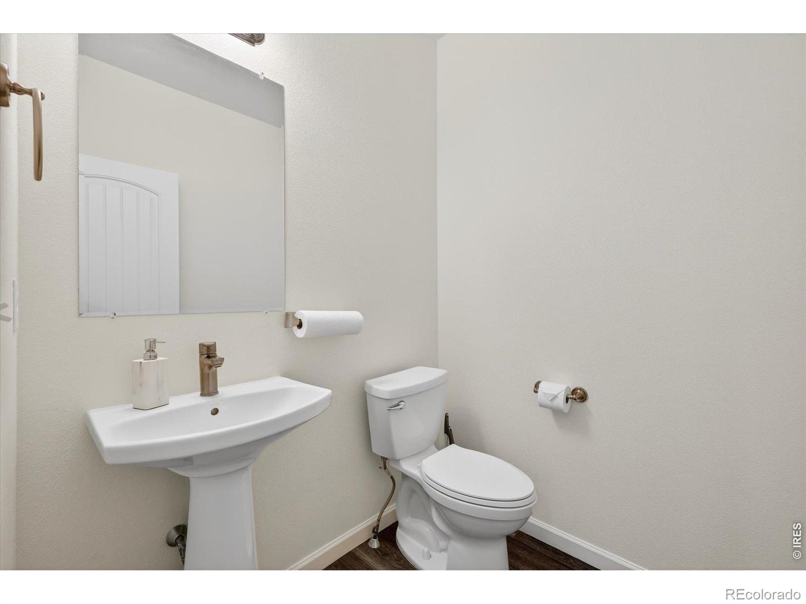 MLS Image #11 for 4355  24th st rd,greeley, Colorado