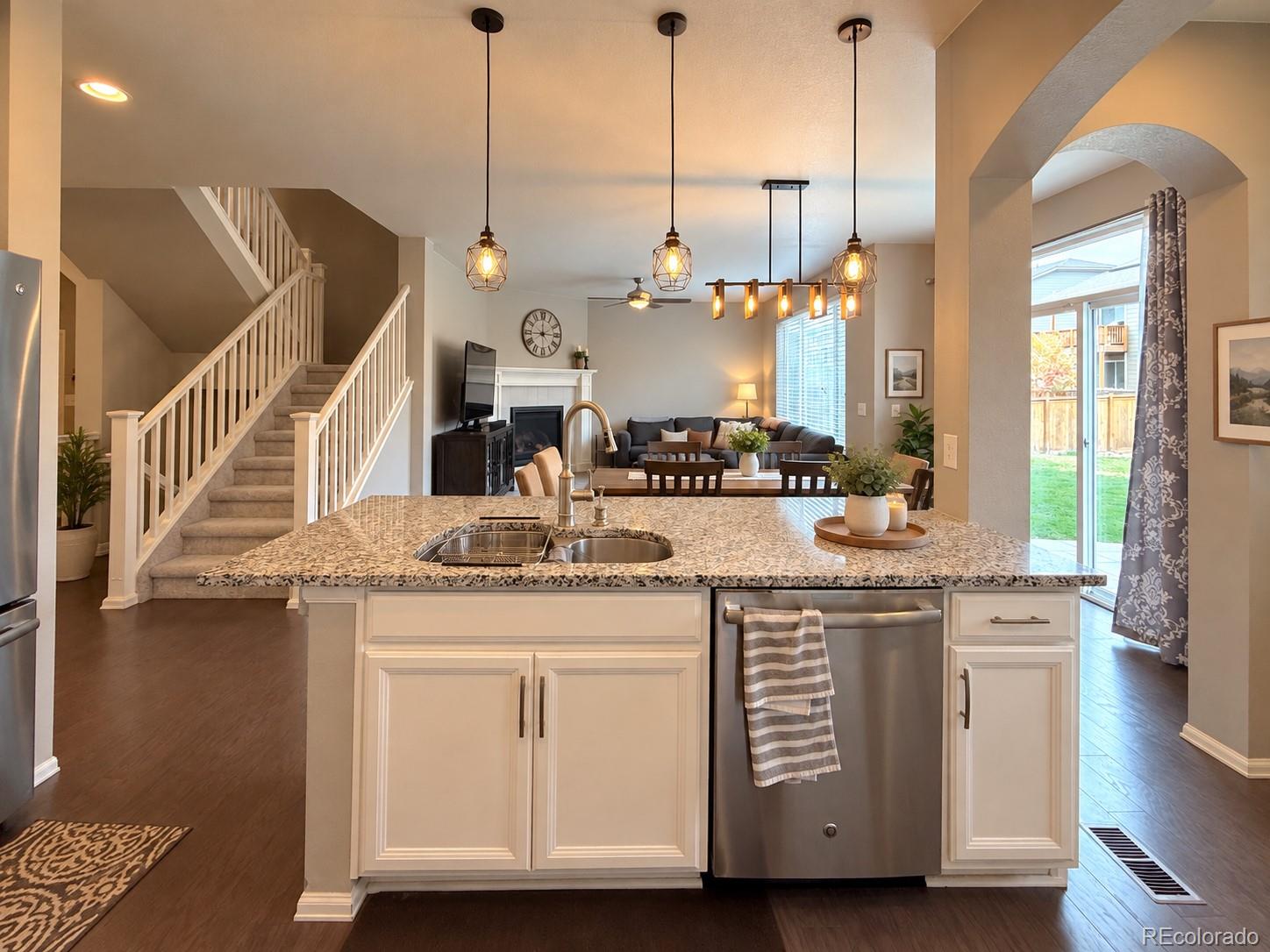 MLS Image #5 for 17085  mariposa street,broomfield, Colorado
