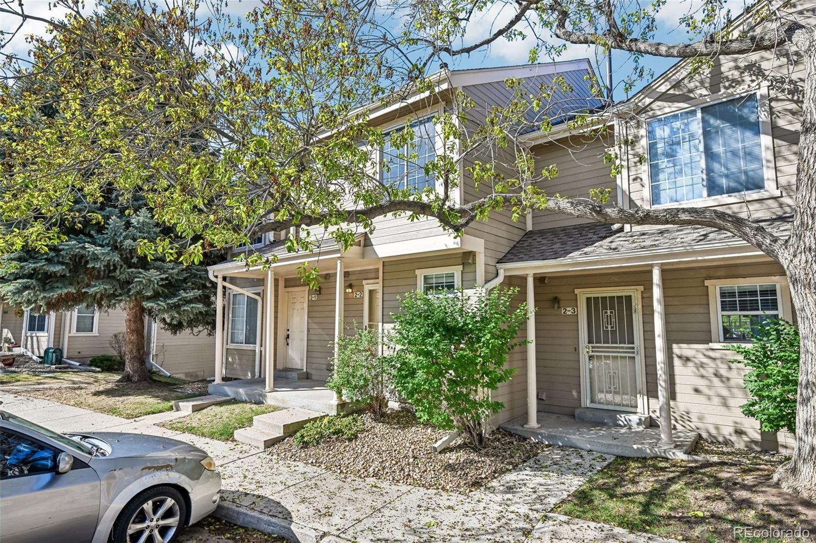 MLS Image #2 for 1818 s quebec way,denver, Colorado