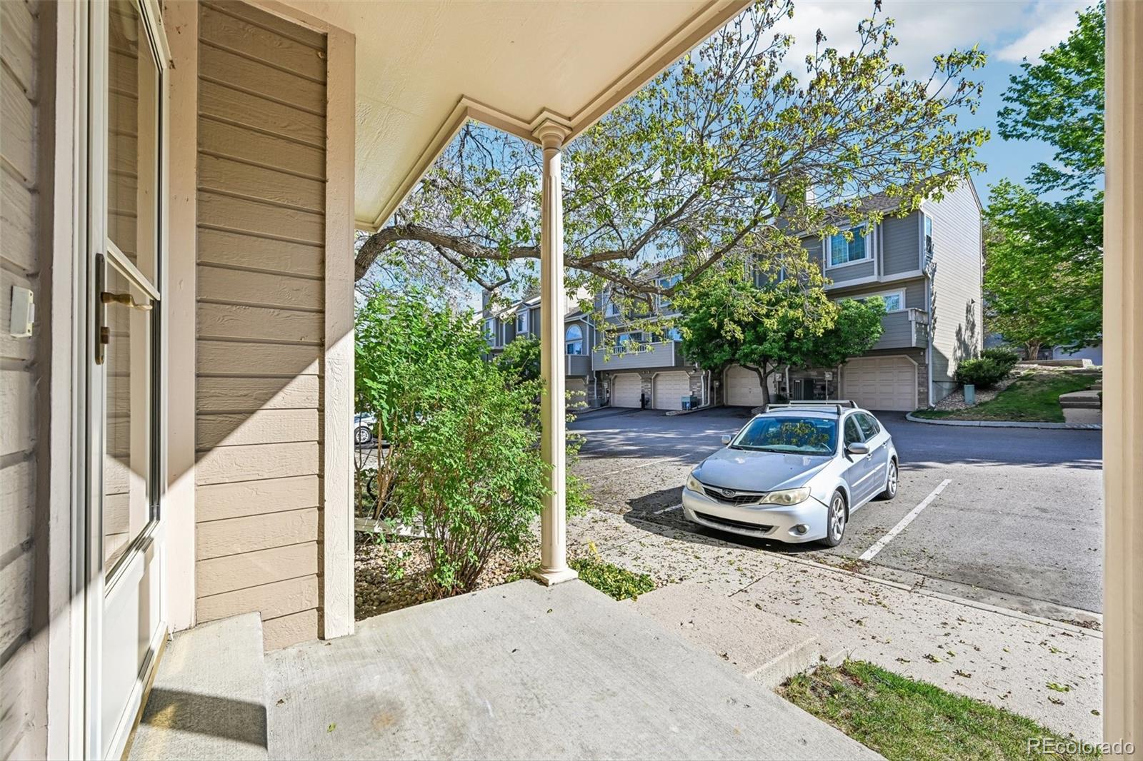 MLS Image #4 for 1818 s quebec way,denver, Colorado