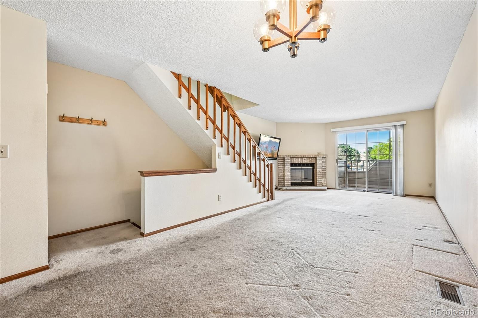MLS Image #9 for 1818 s quebec way,denver, Colorado