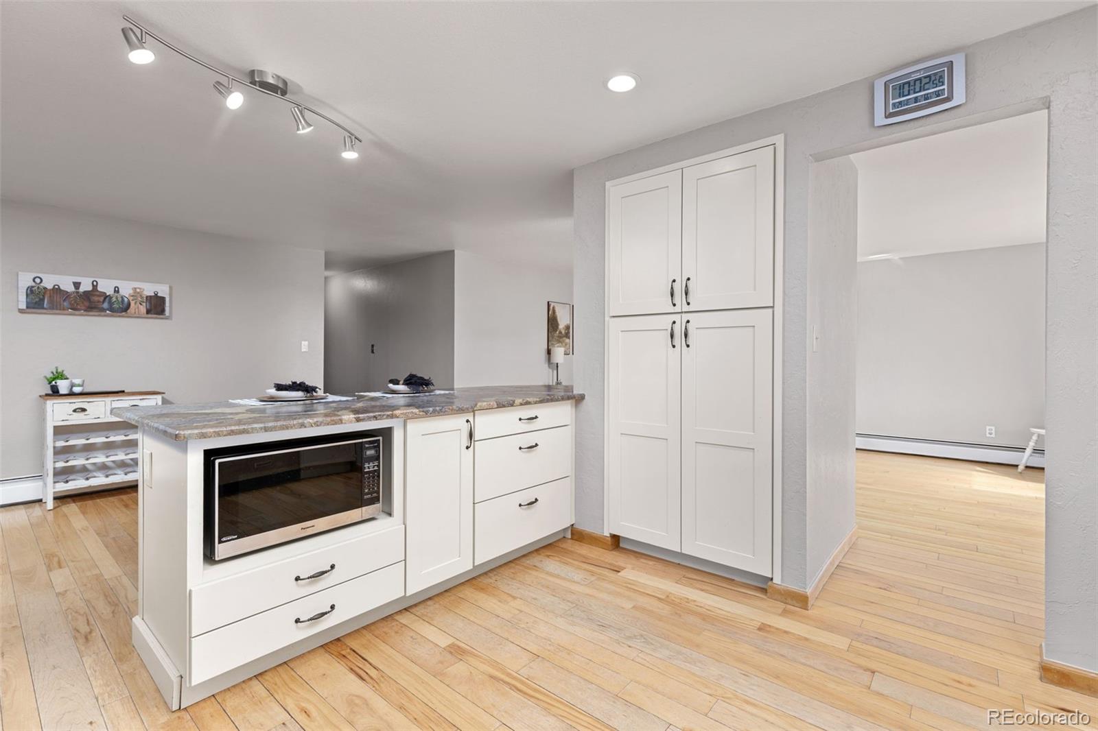 MLS Image #10 for 16465  york street,thornton, Colorado