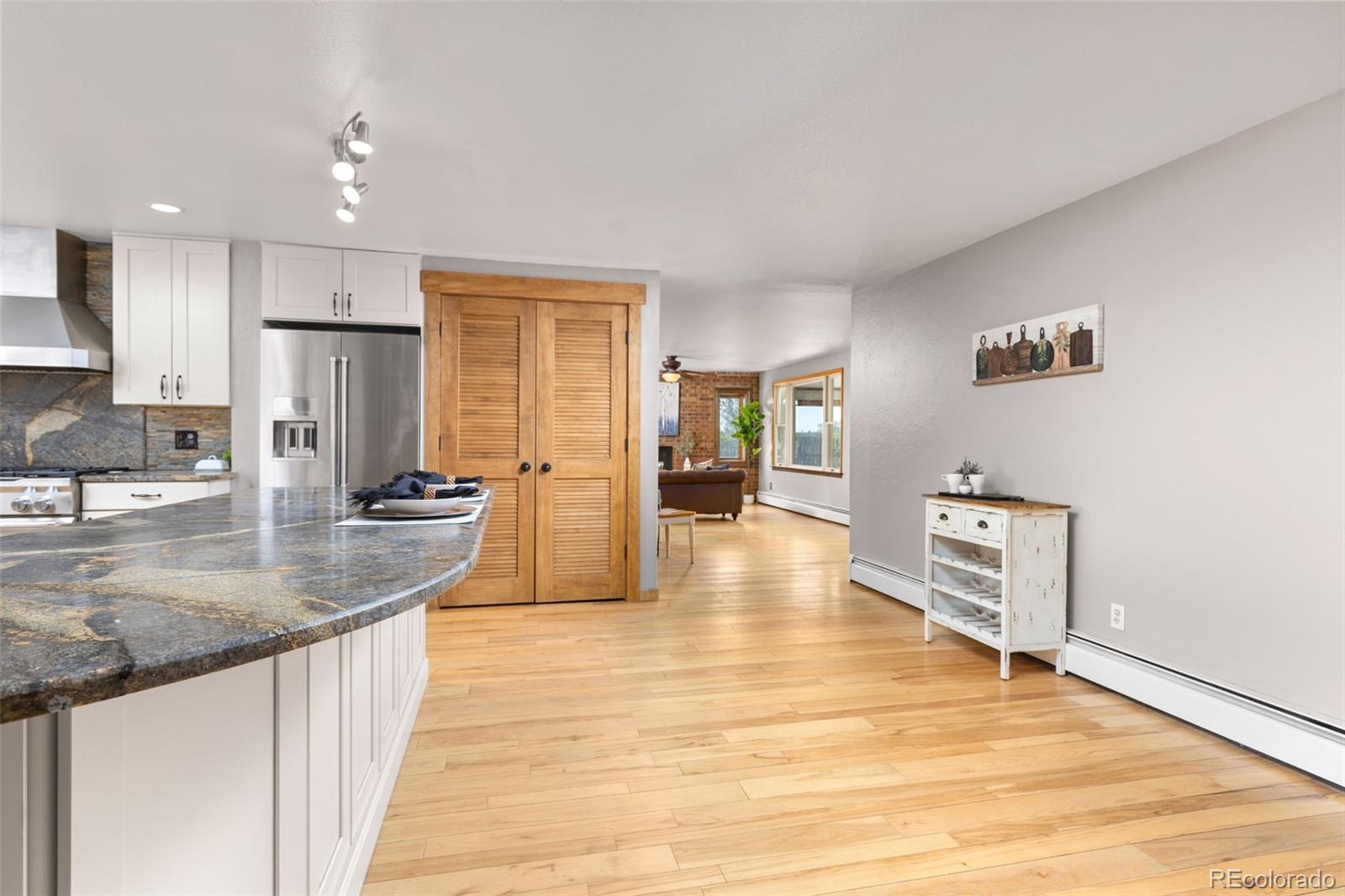 MLS Image #11 for 16465  york street,thornton, Colorado
