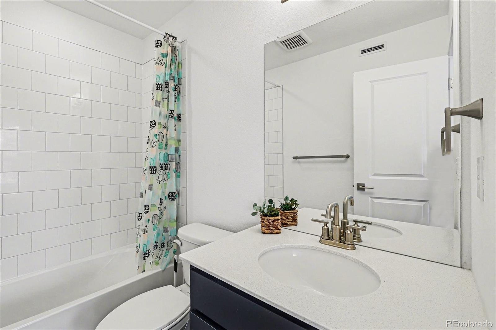 MLS Image #14 for 368  geneva street,aurora, Colorado