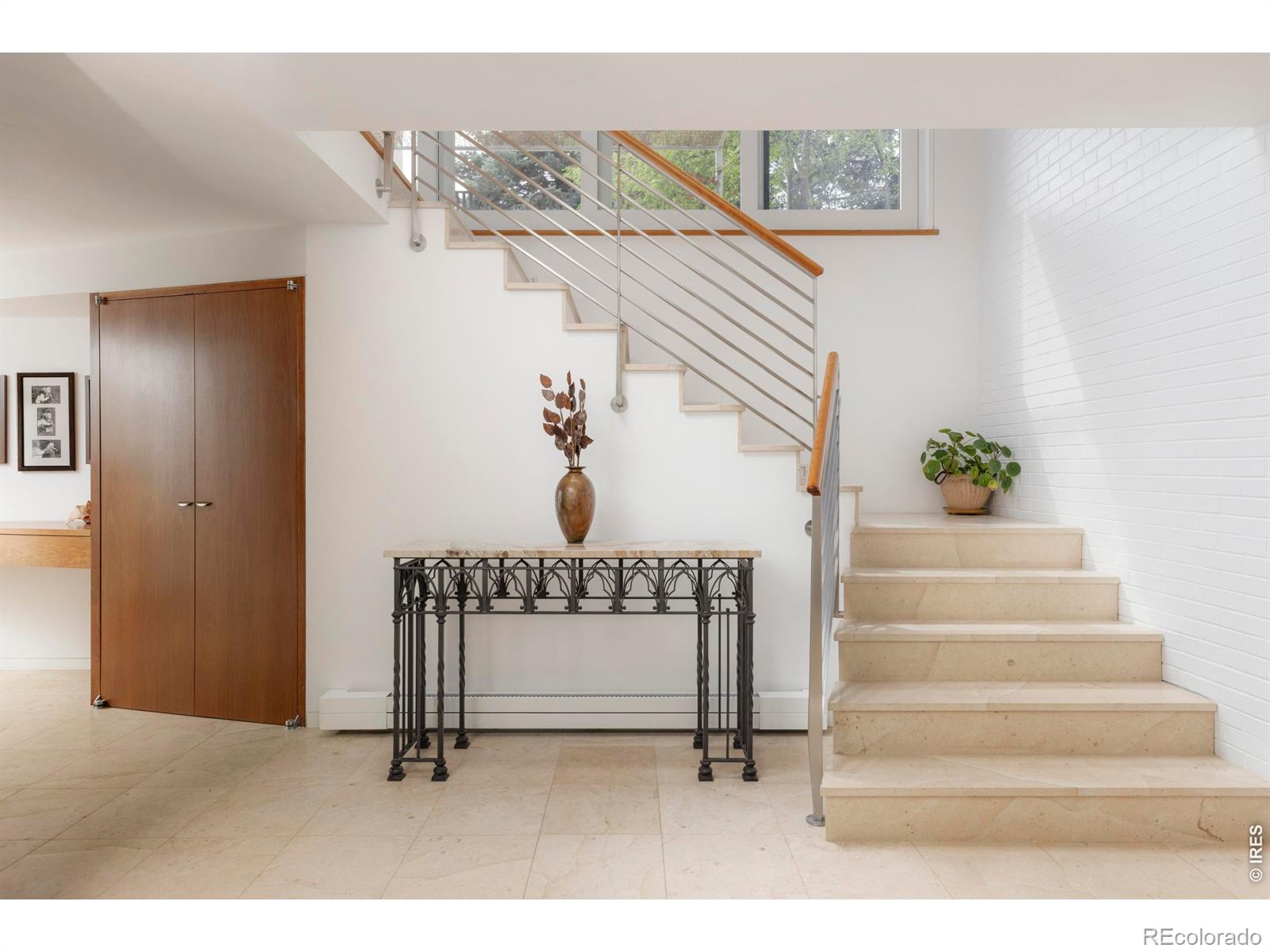 MLS Image #3 for 855  circle drive,boulder, Colorado