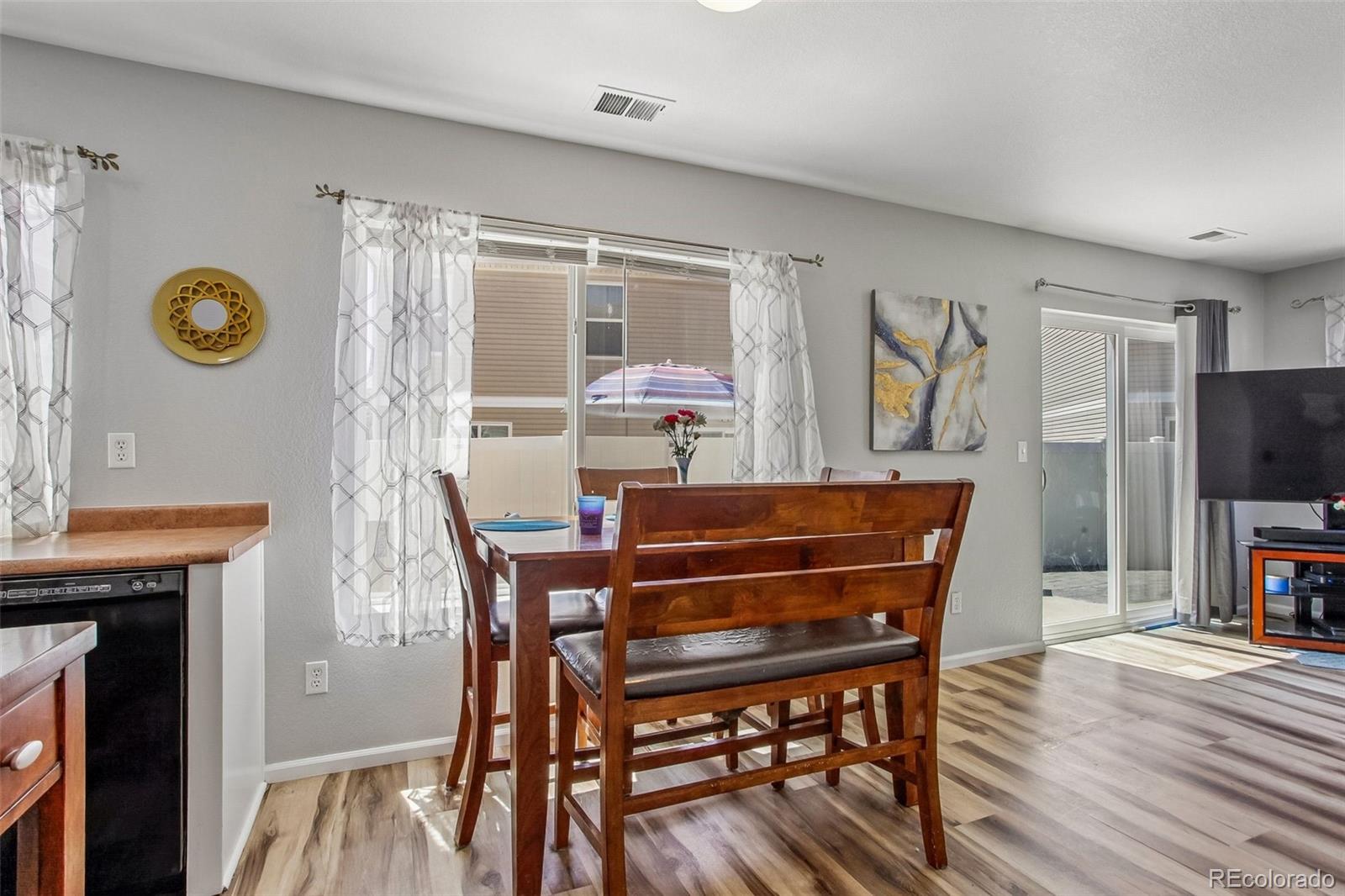 MLS Image #9 for 19672 e 55th place,denver, Colorado