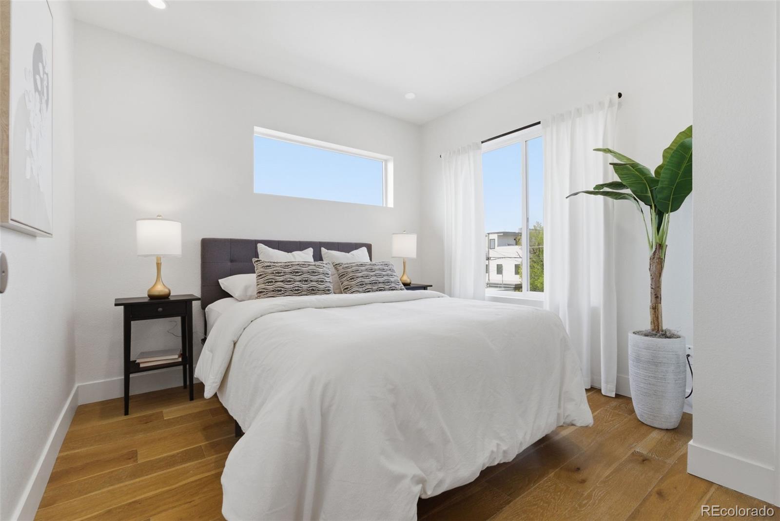 MLS Image #12 for 1331  newton street,denver, Colorado
