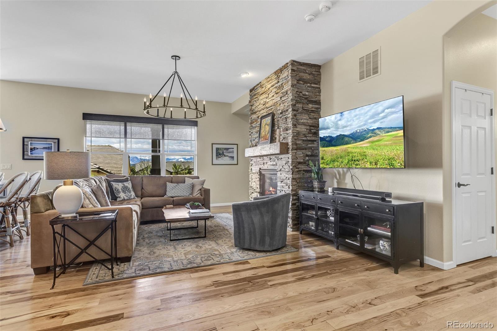 MLS Image #4 for 16023  torreys way,broomfield, Colorado