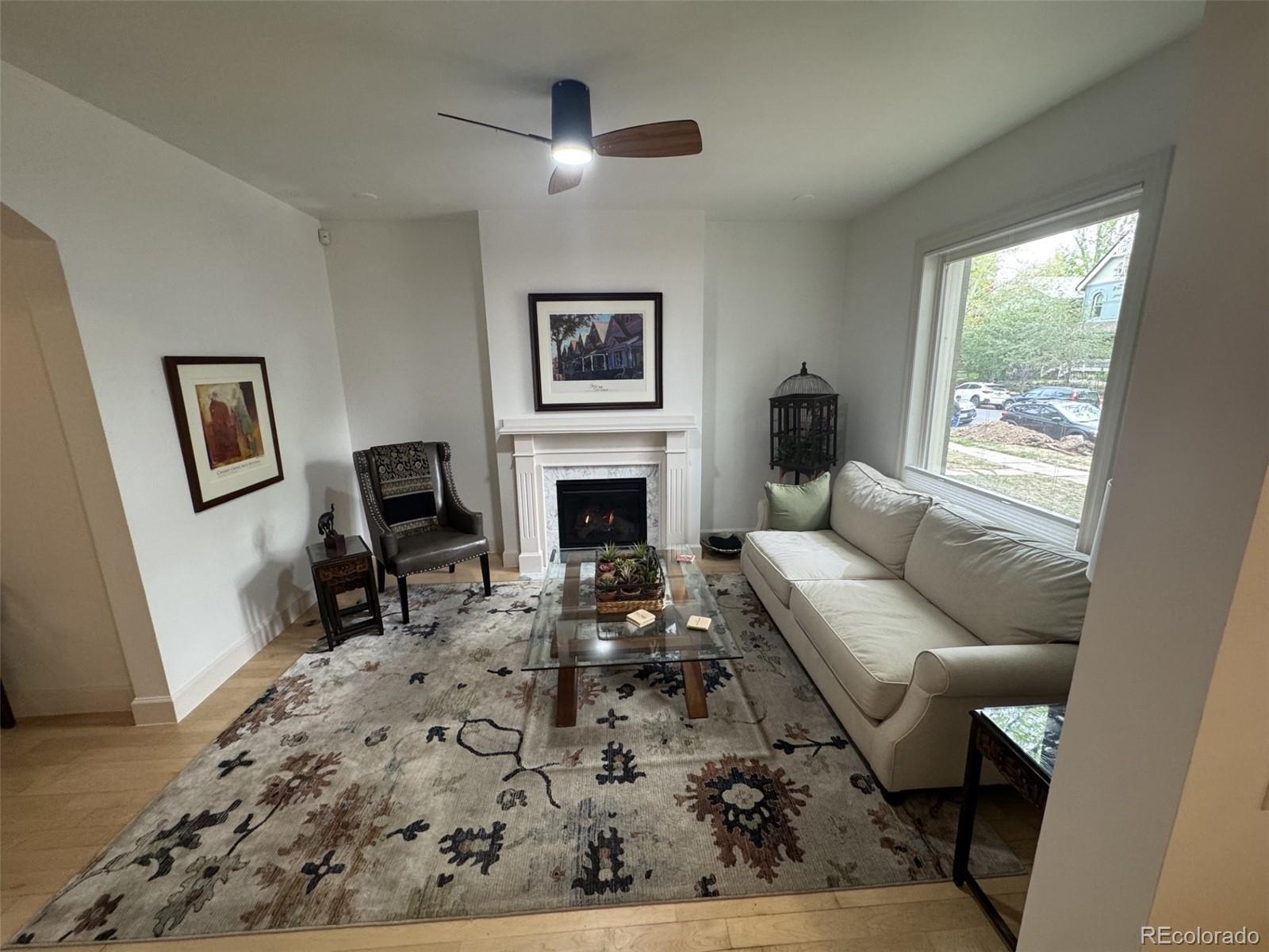 MLS Image #3 for 2027 n emerson street,denver, Colorado