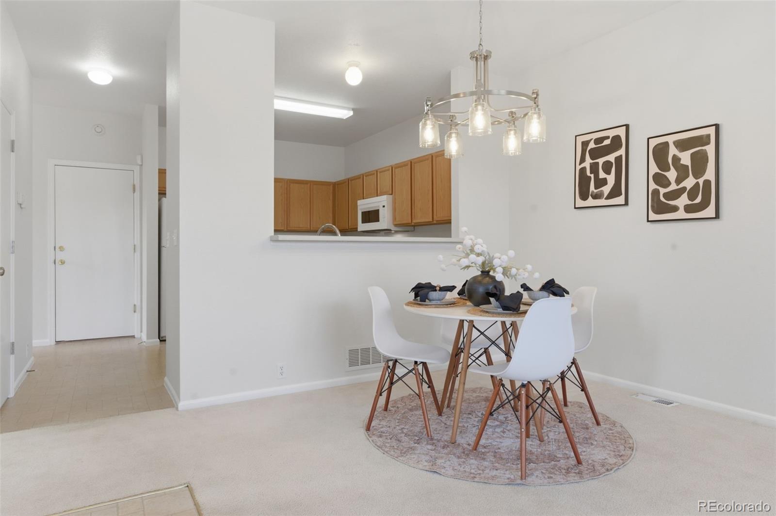 MLS Image #13 for 6016  conductors point,colorado springs, Colorado