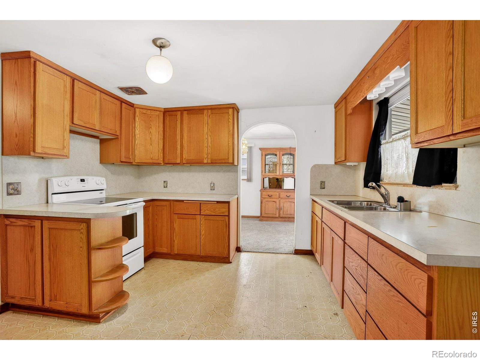 MLS Image #22 for 1035 n 4th street,berthoud, Colorado