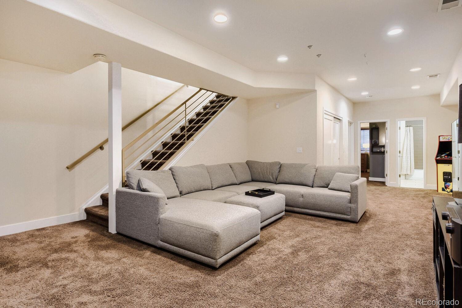MLS Image #30 for 2197 s sherman street,denver, Colorado