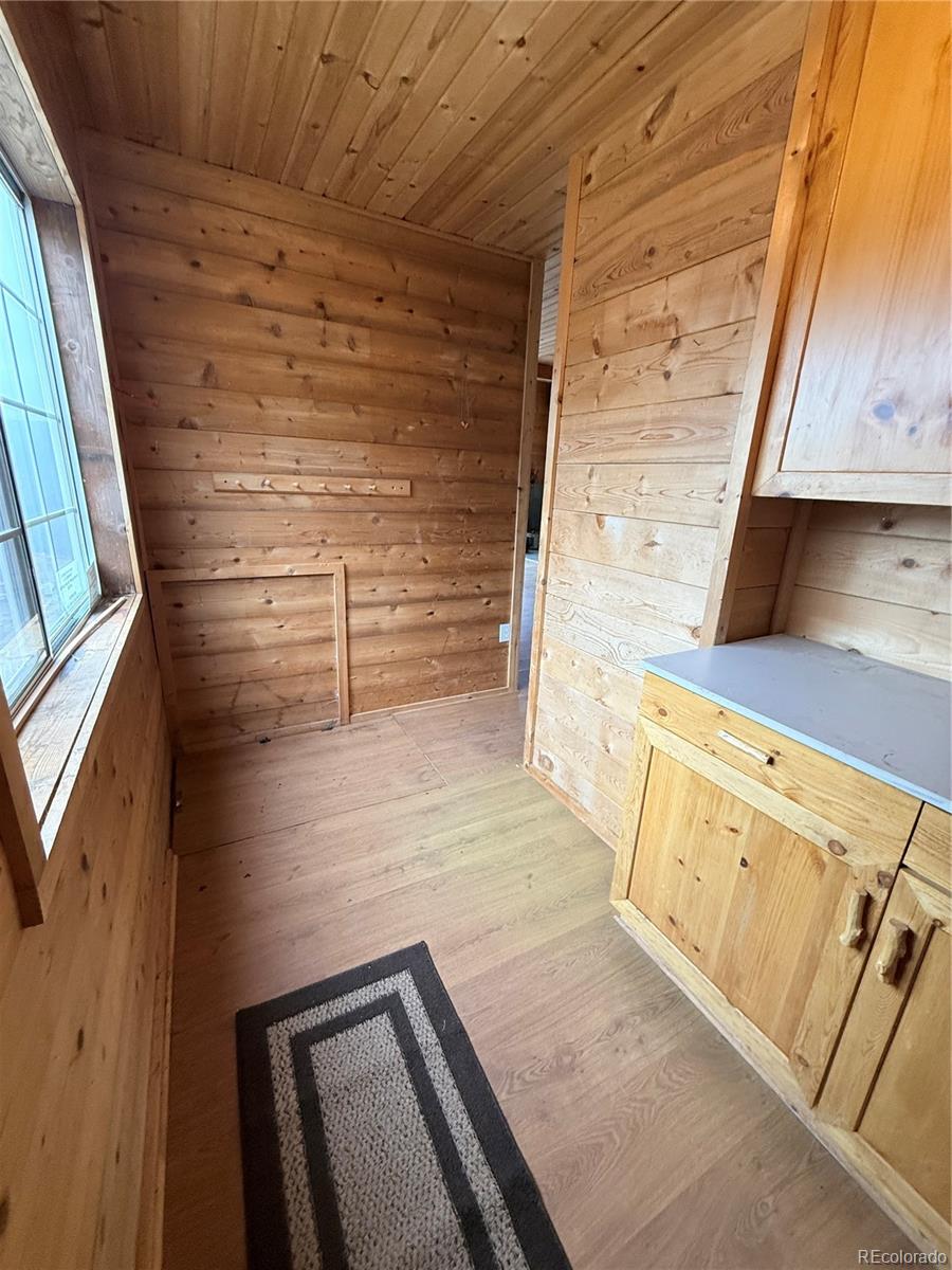MLS Image #3 for 1049  spencer mountain road,bellvue, Colorado