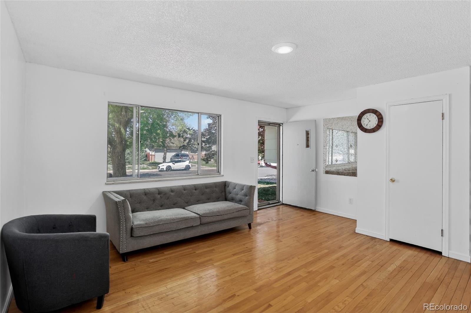 MLS Image #3 for 710 s macon way,aurora, Colorado