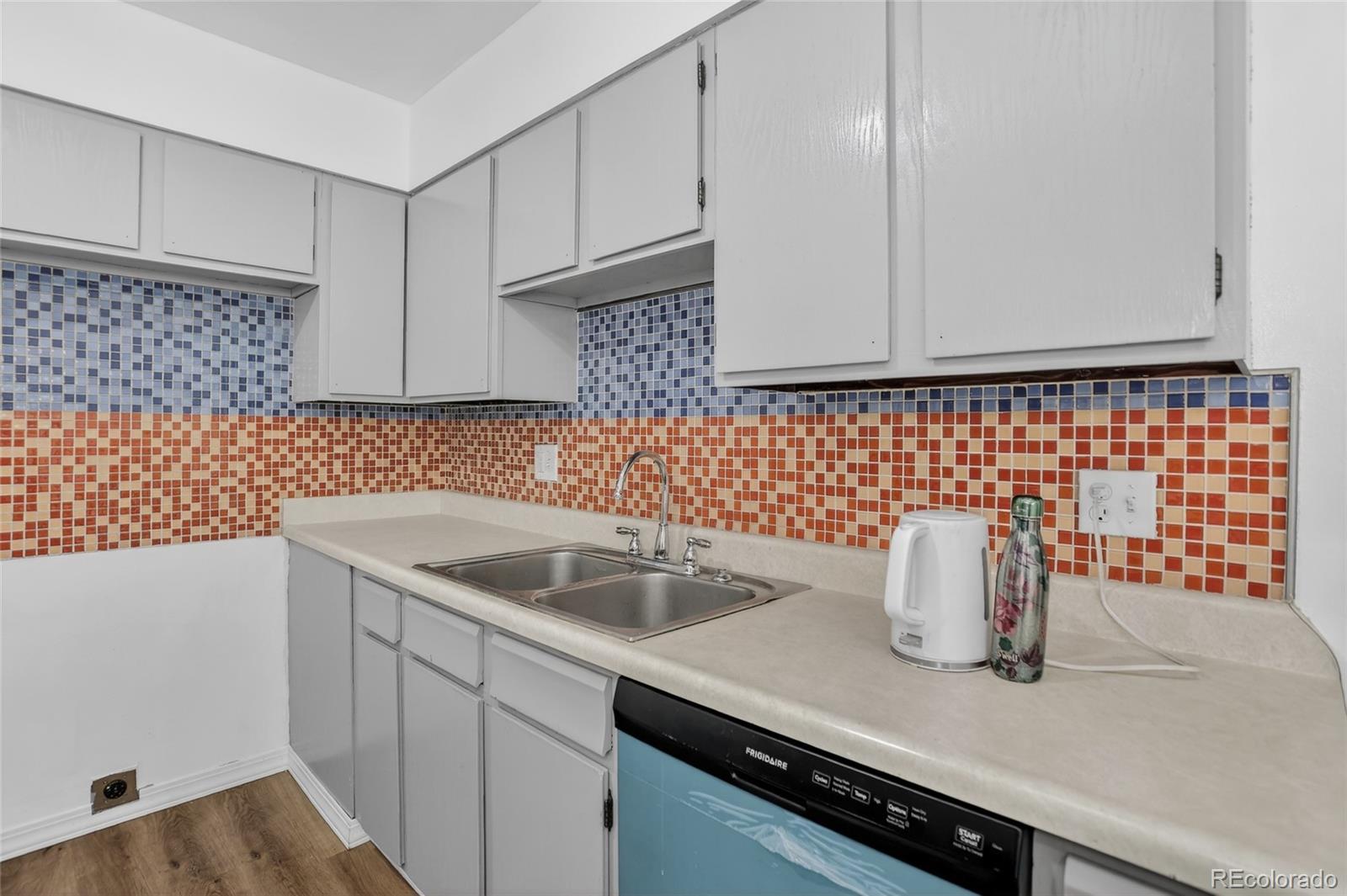 MLS Image #7 for 710 s macon way,aurora, Colorado