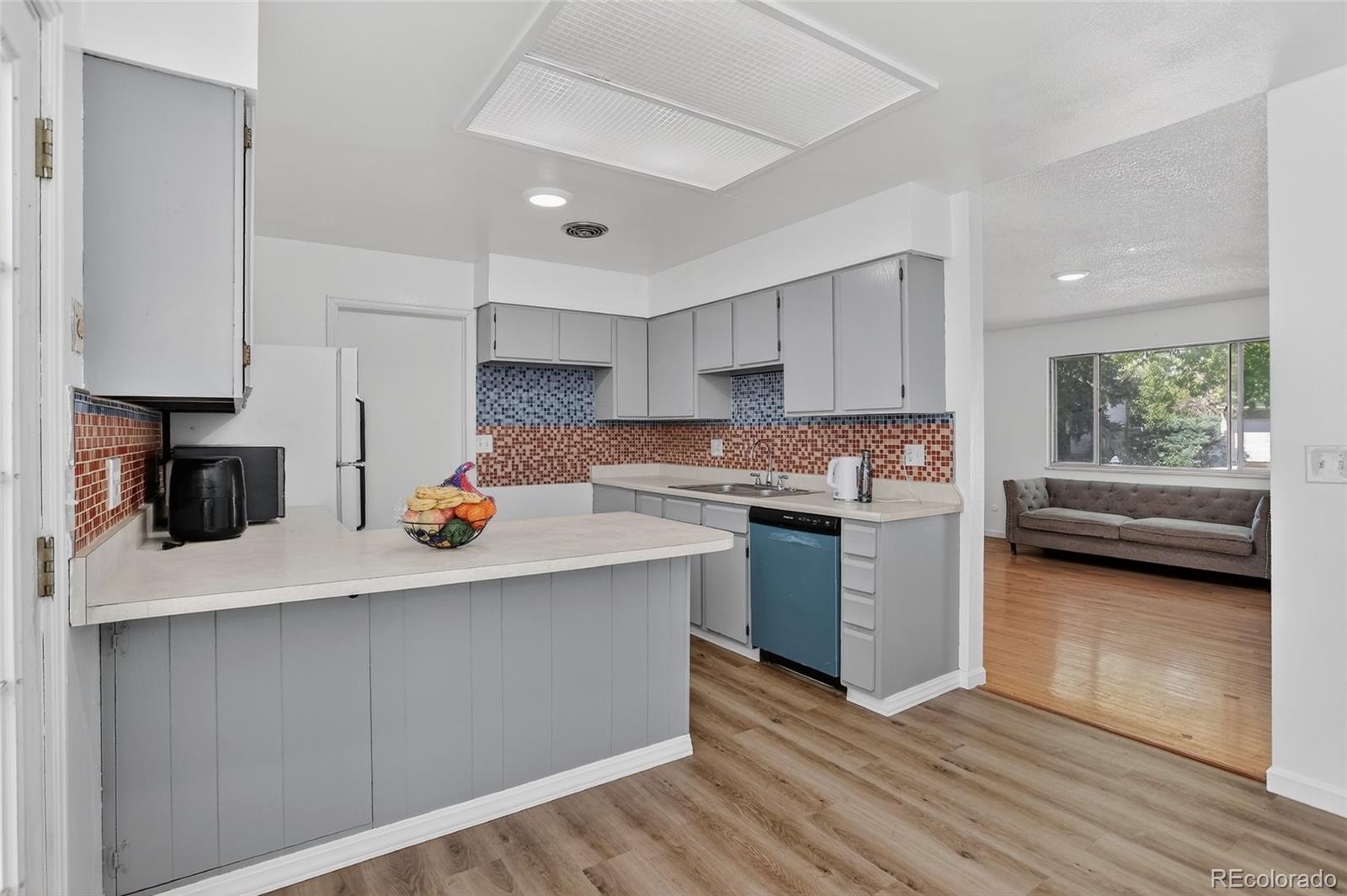 MLS Image #8 for 710 s macon way,aurora, Colorado