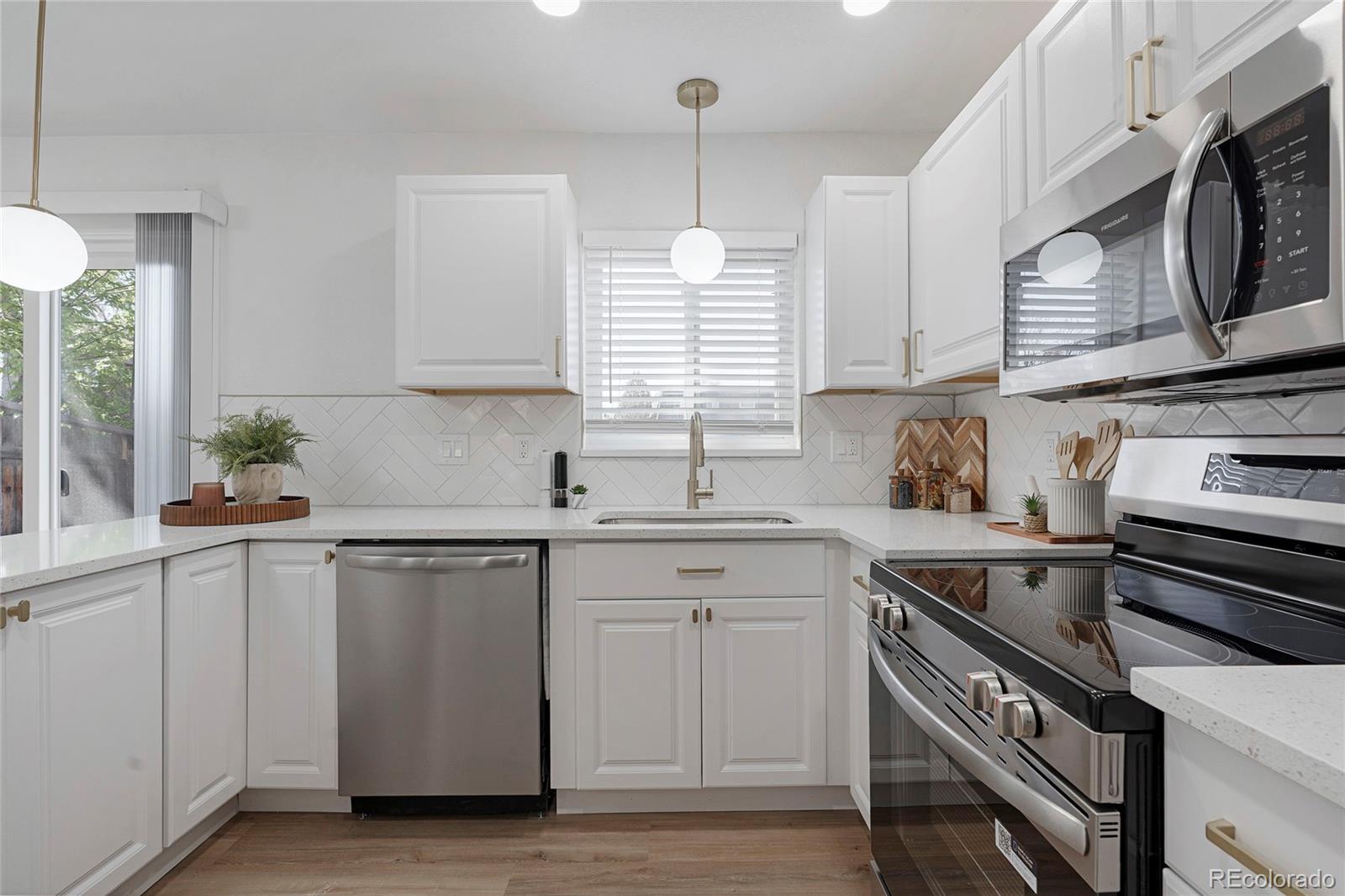 MLS Image #12 for 5743 s lowell boulevard ,littleton, Colorado