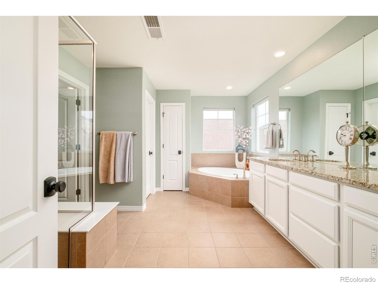 MLS Image #16 for 14247  hudson street,thornton, Colorado