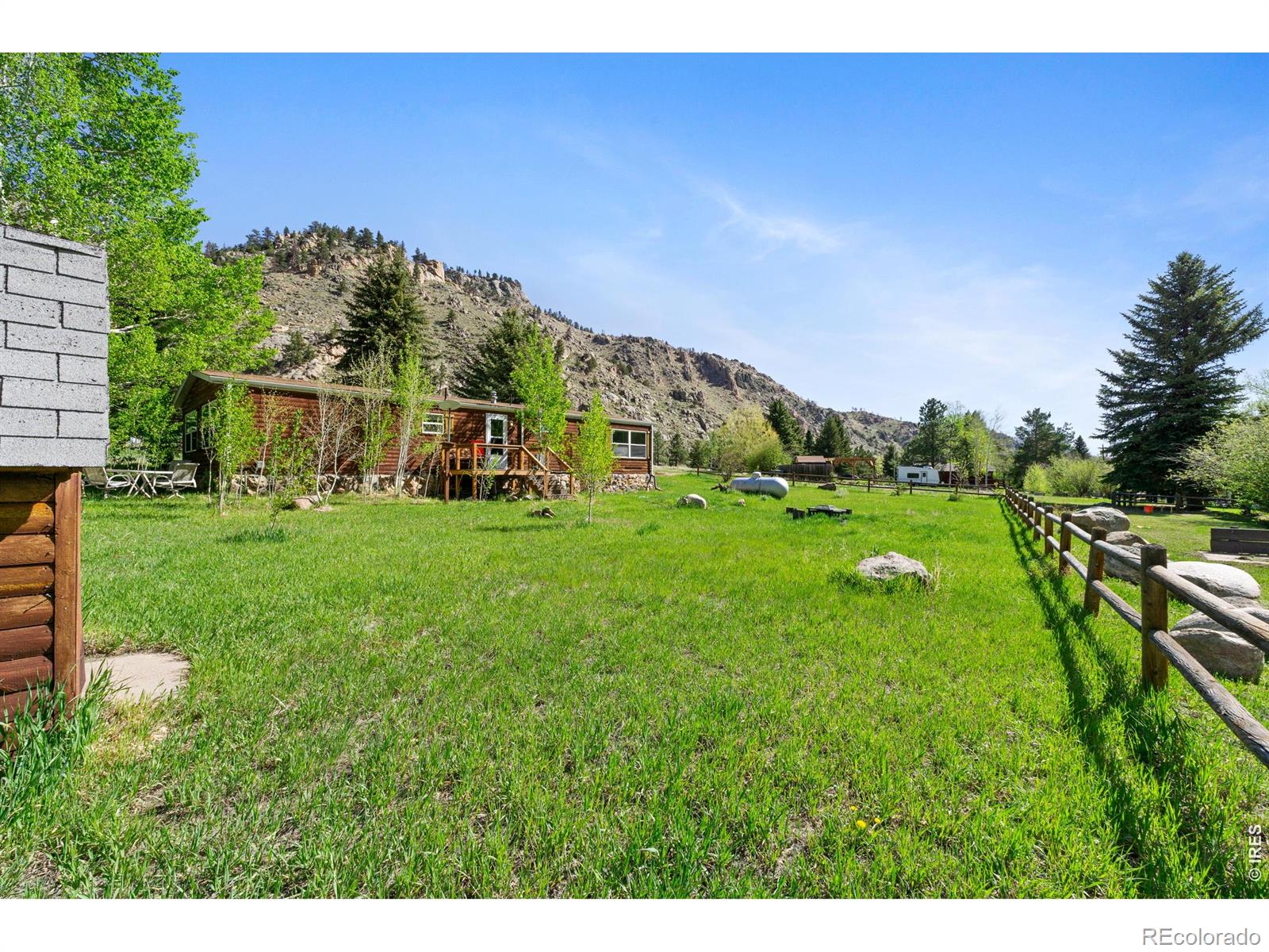 MLS Image #4 for 185  meadow lane,bellvue, Colorado