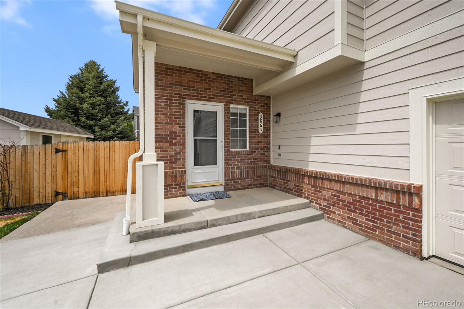 MLS Image #1 for 3865 s rome way,aurora, Colorado