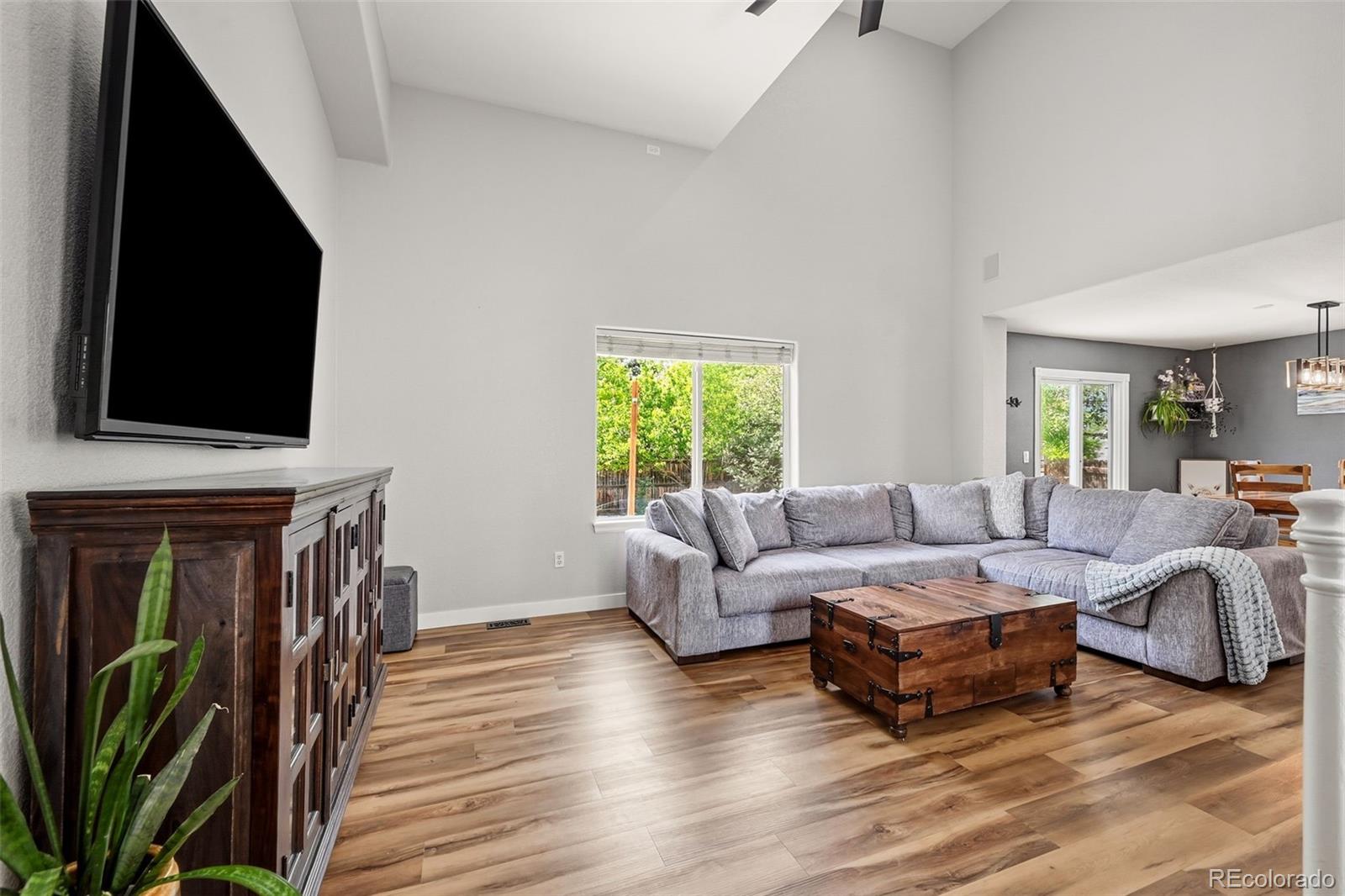 MLS Image #2 for 3865 s rome way,aurora, Colorado