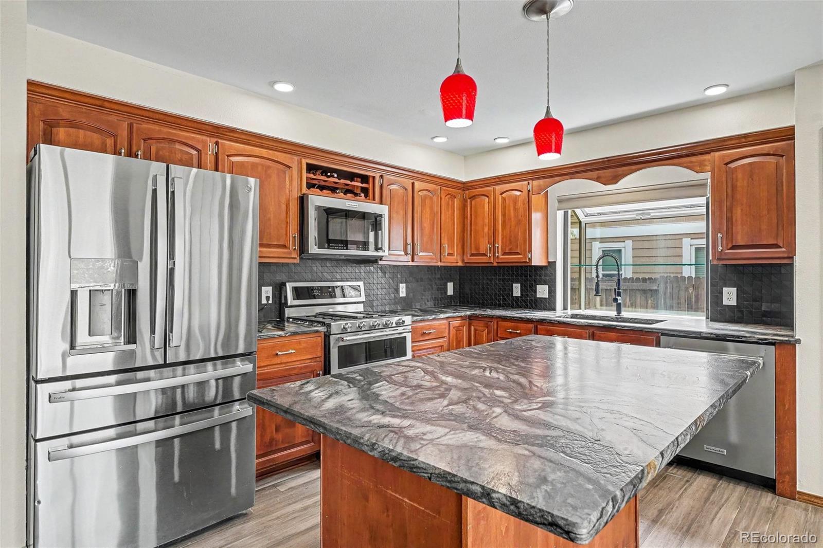MLS Image #9 for 8174 w 81st drive,arvada, Colorado