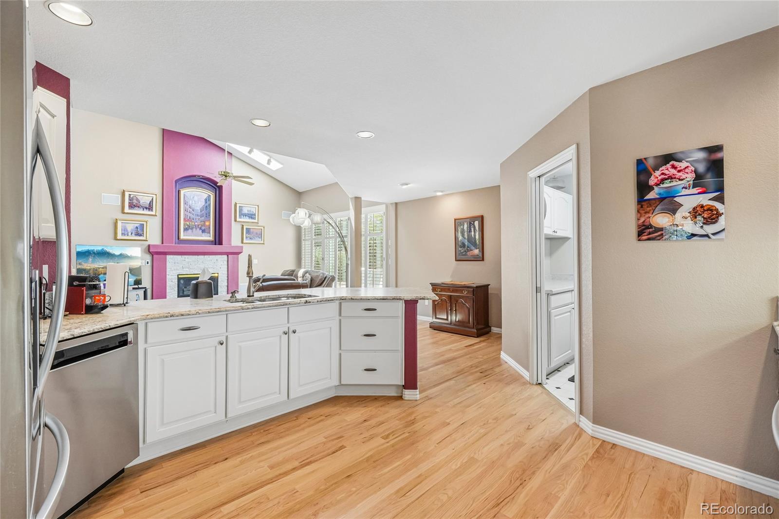 MLS Image #13 for 1011 s valentia street,denver, Colorado