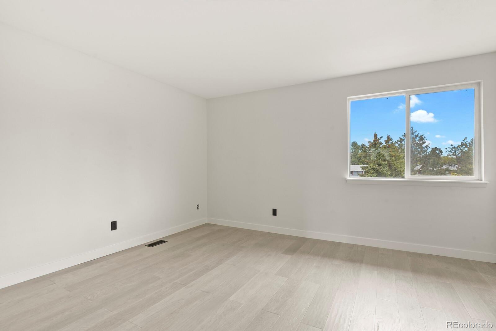 MLS Image #10 for 8771  carr loop ,arvada, Colorado