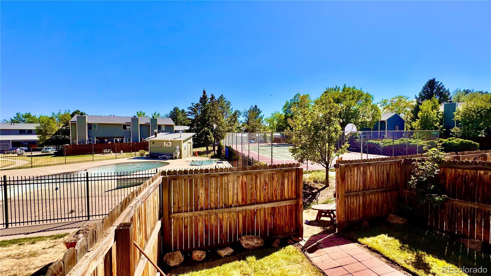 MLS Image #16 for 8771  carr loop ,arvada, Colorado