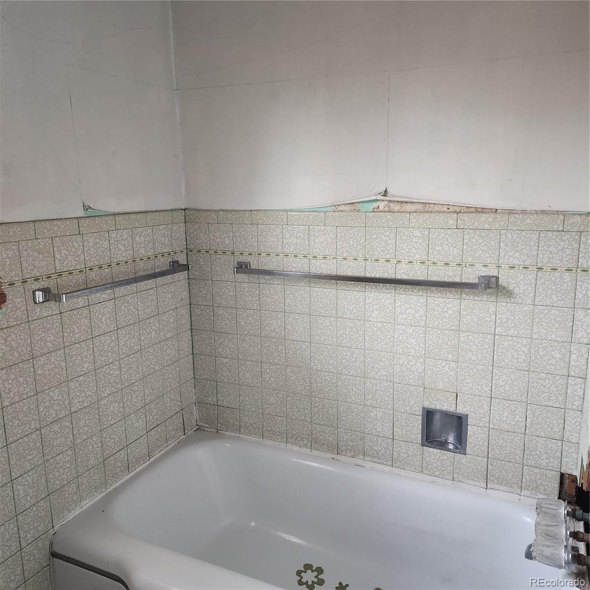 MLS Image #9 for 324  elm street,arriba, Colorado