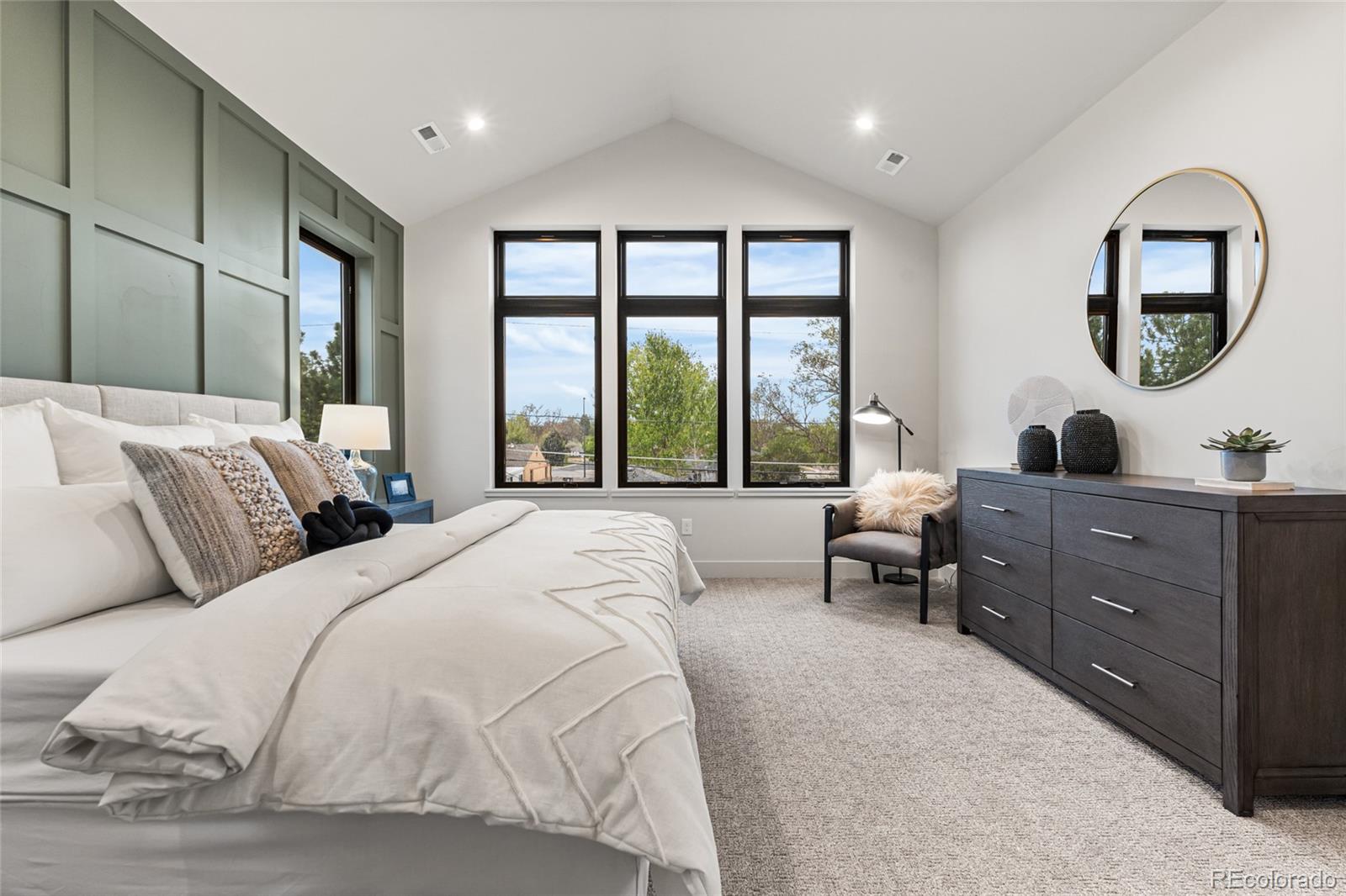 MLS Image #23 for 3015 s ash street,denver, Colorado
