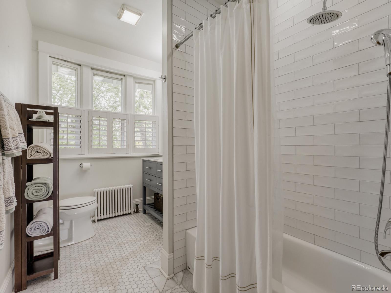 MLS Image #14 for 2365  albion street,denver, Colorado