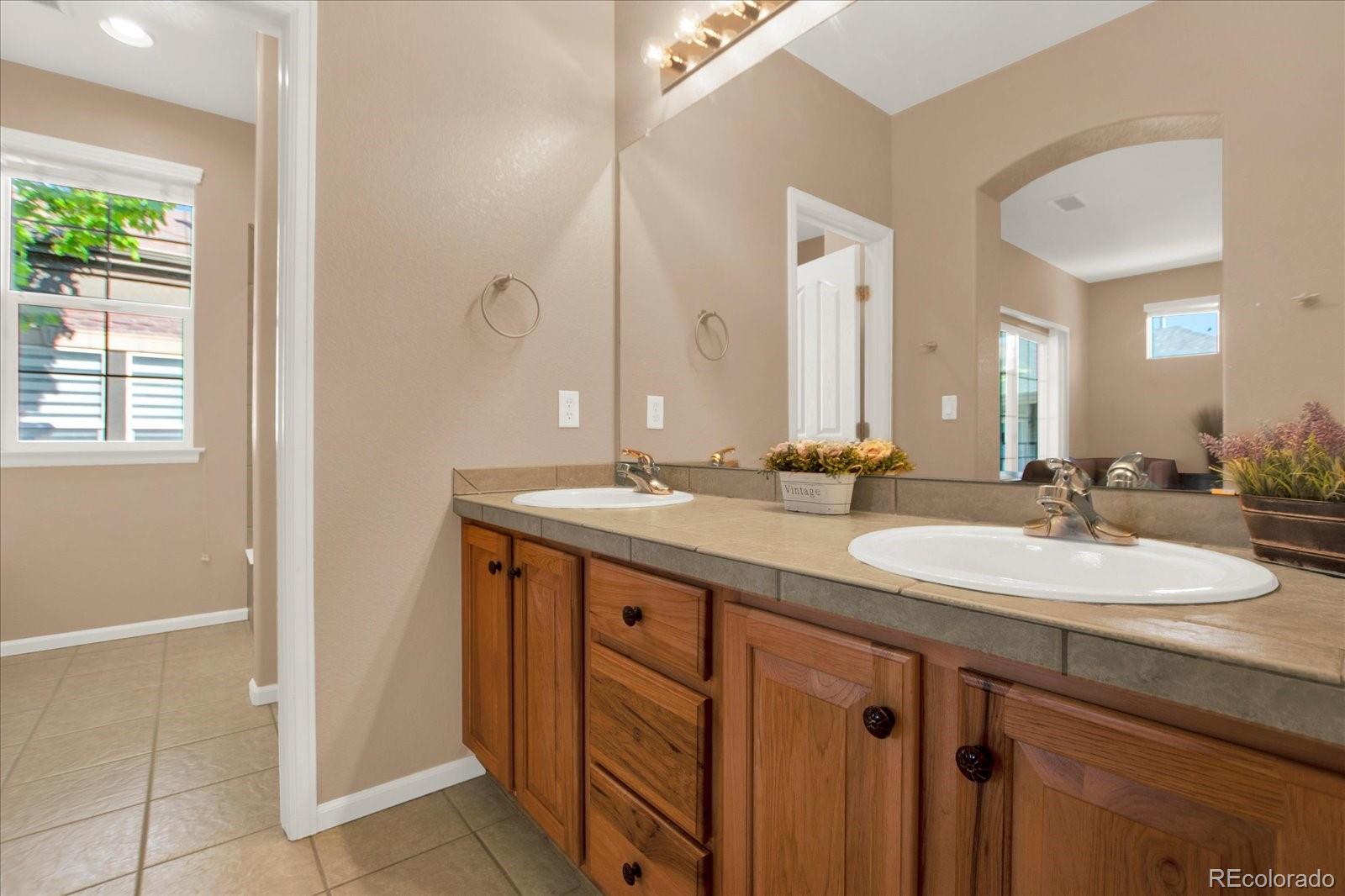 MLS Image #19 for 9451  elmhurst lane,highlands ranch, Colorado