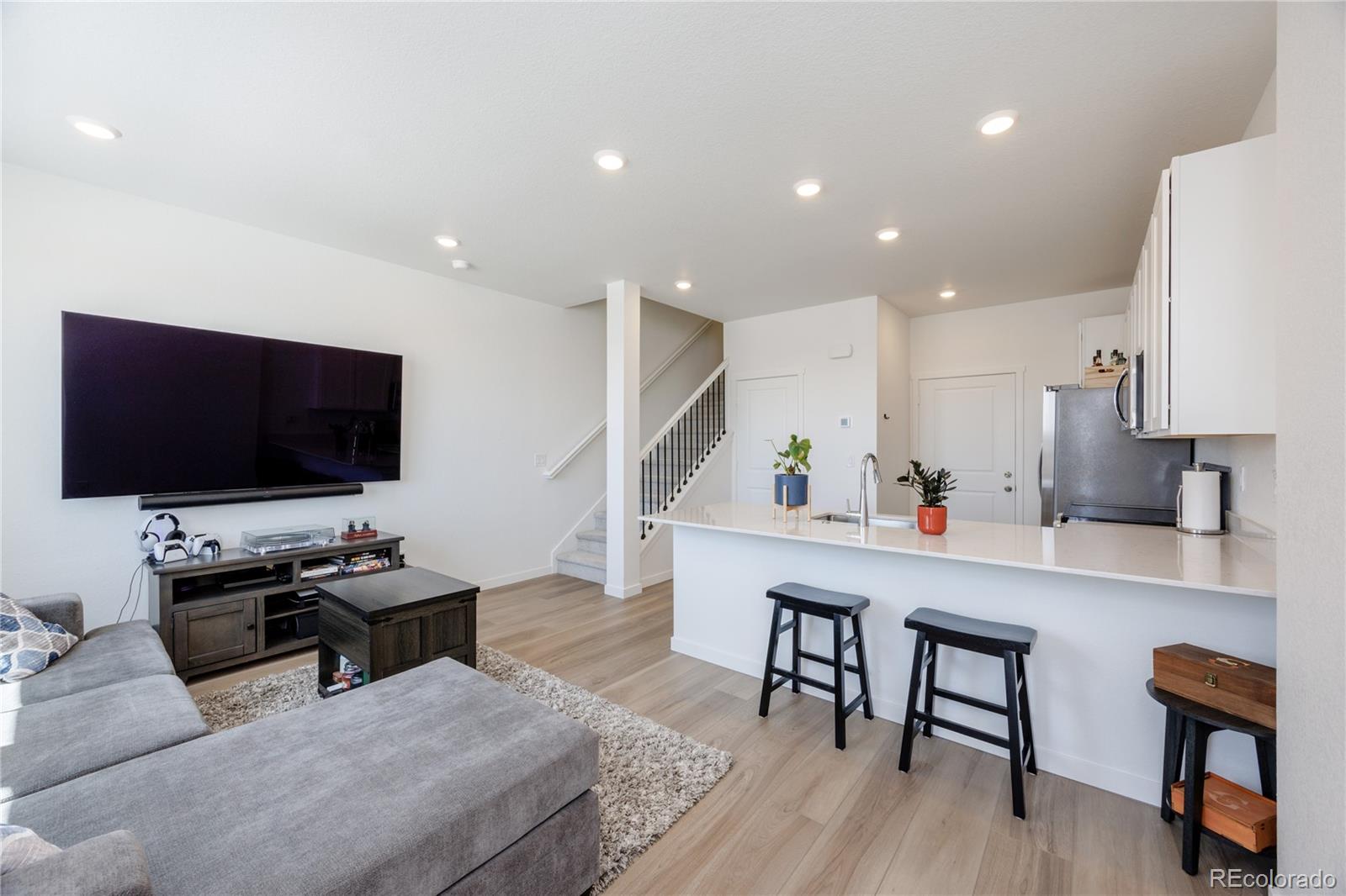 MLS Image #4 for 9072  gladiola way e,arvada, Colorado