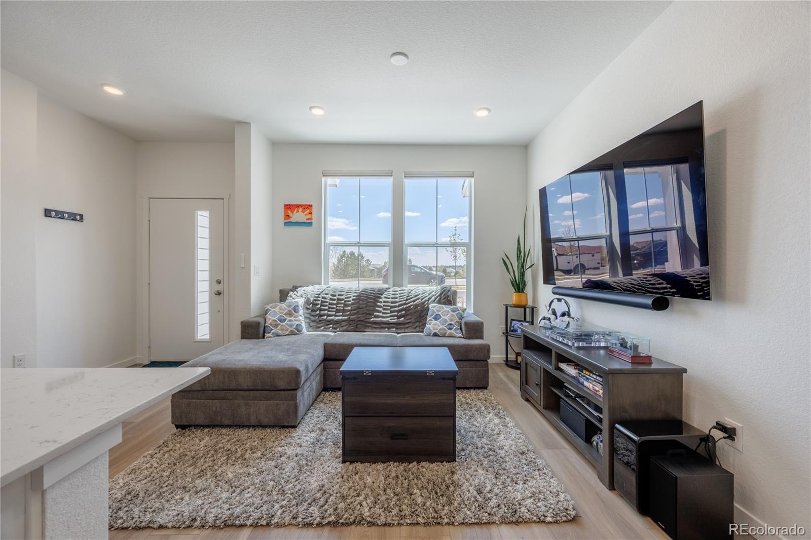 MLS Image #5 for 9072  gladiola way e,arvada, Colorado