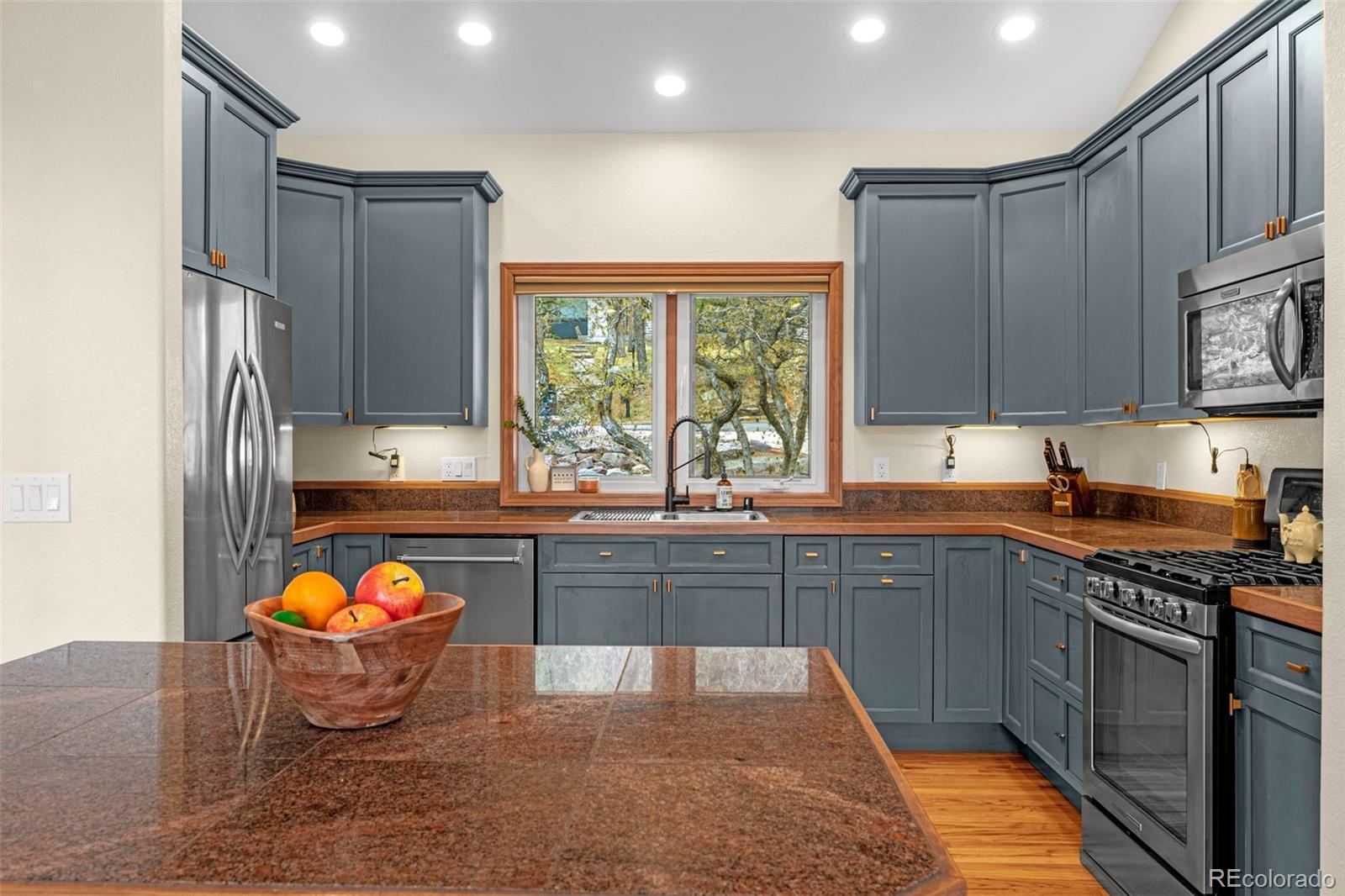 MLS Image #16 for 25  leaming road,colorado springs, Colorado