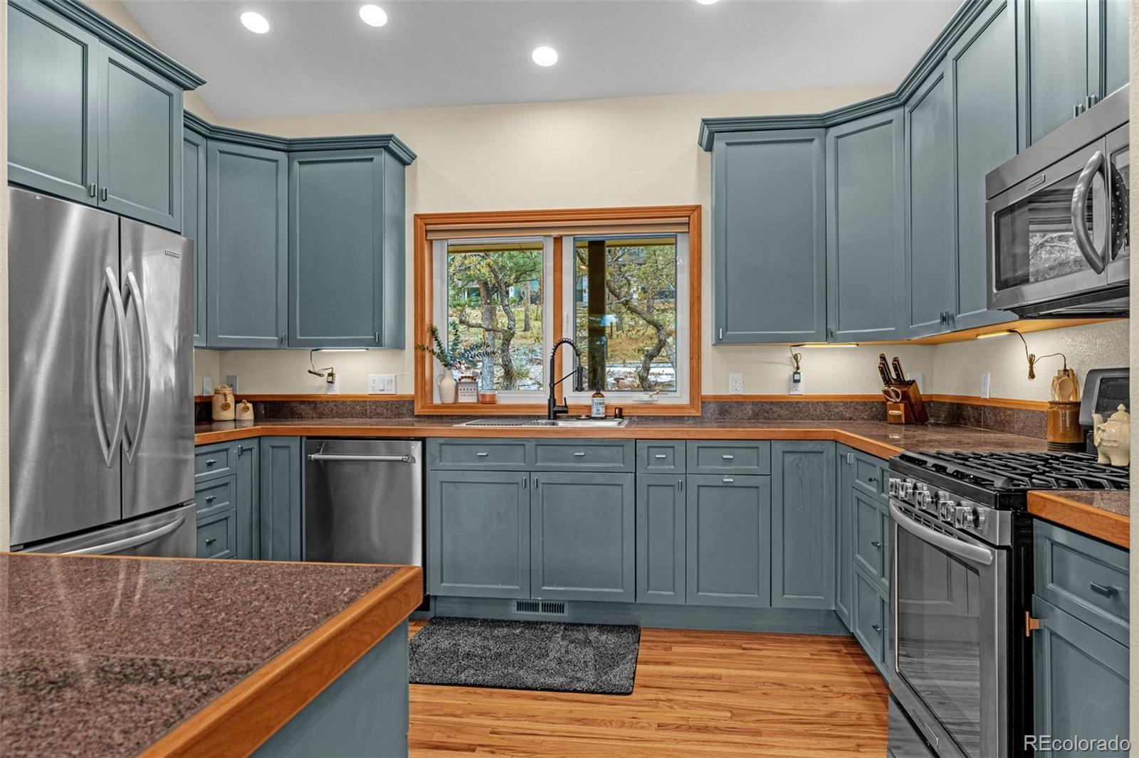 MLS Image #17 for 25  leaming road,colorado springs, Colorado