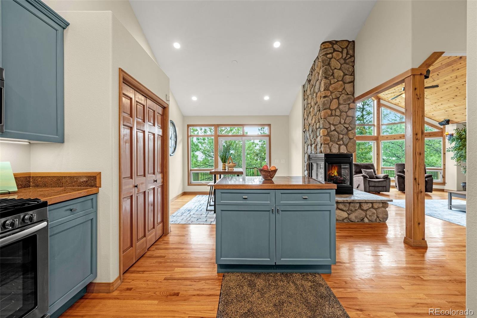 MLS Image #20 for 25  leaming road,colorado springs, Colorado